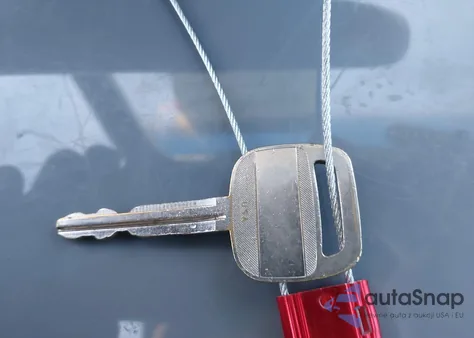 1998 Toyota Rav4 z USA, uszkodzony, nr VIN JT3GP10V9W7035345